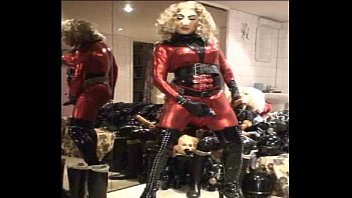 Preview 4 of Dildo Forced Rape Throat - RetroRoxinaInRedAndBlack270207