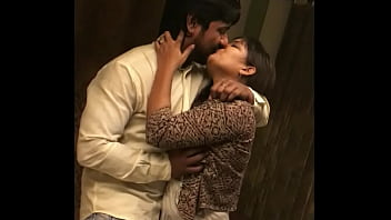 Preview 1 of Korean Xx Vedio - Anika Kissing