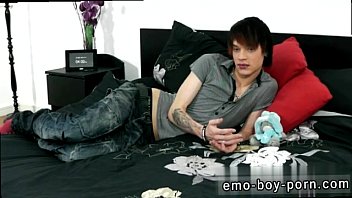 Preview 1 of Macanic Sex - Gay sex free movies to download Hot emo youngster Lewis Romeo gets