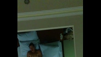 Preview 2 of Sophia Leyone Xxx Hd - Comendo a mulher do amigo chifrudo