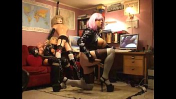 Preview 1 of Waphn - PinkHairedCockGurlRoxina270308