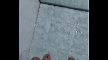 Preview 2 of Black Hairy Sex - PUNHET&Atilde_O NO BANHO