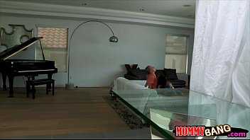Preview 1 of Biamateurual Britani - Teen slut and sexy stepmom hot threesome