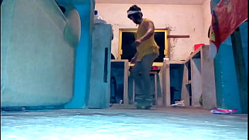 Preview 2 of Oma Otg - xtube vestido amarilllo