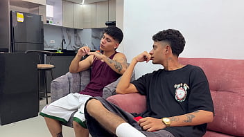 Preview 1 of Cxxxe Videos - La puta de mi madrastra me ruega que la folle duro y me venga rico como motivo de que le quite el estres de la mejor manera.