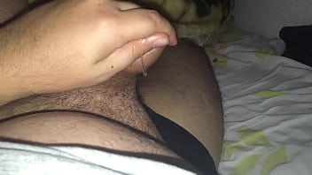 Preview 4 of Gay Dando O Cu Pro Amigo Hetero - Punheta no pau bab&atilde_o