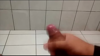 Preview 4 of Sex Minaj - Daily handjob big cumshot