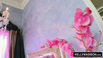 Preview 1 of Midjunvwy - KELLY MADISON - Pink and Wet