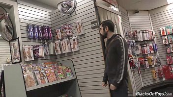 Preview 1 of Woodman Double Vaginal Casting - Bearded white man sucking and fucking a black cock at a gloryhole
