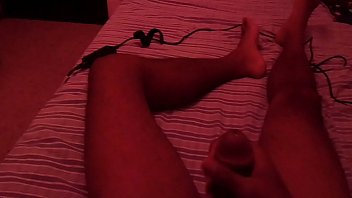 Preview 1 of Rica Cojida A Mi Amiga - Masturb&aacute_ndome a media noche