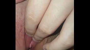 Preview 2 of Red Web Xxnn Photos - Playing with her pussy