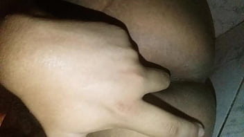 Preview 2 of Lucy Wild Creampie - Dedeando mi culito 2