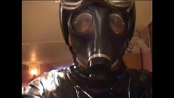 Preview 1 of Hot Core - AloneInLatex09071999