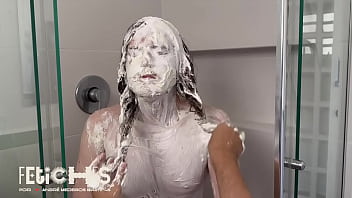 Preview 4 of Senior 69 Creampie - Tortada 3/43