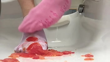 Preview 2 of Moll Esh - Messy Tomato crush and golden shower