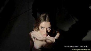 Preview 1 of Teenager Bus One - Ashlynn Yennie Submission S01E05