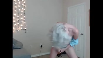 Preview 1 of Met Artcom - Teen Dancing on Webcam