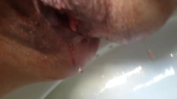 Preview 3 of Free Porn Tivoli - Pissing Pussy