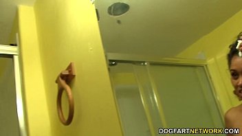 Preview 4 of Girl Painful Anal - Yasmine De Leon enjoys gangbang and bukkake at Cumbang