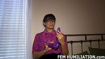 Preview 3 of Small Lond Girl Big Voice - Dressing you like a princess is so much fun