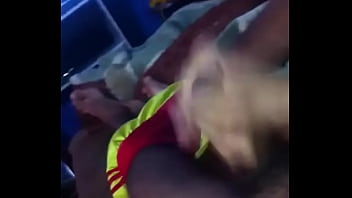 Preview 2 of Maya Mamsahab - Homem Batendo uma