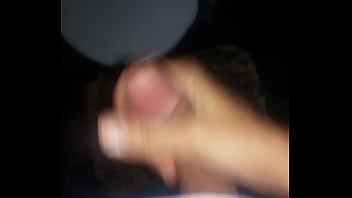 Preview 1 of Nude Web C - PUNHETANDO E GOZANDO MUITO