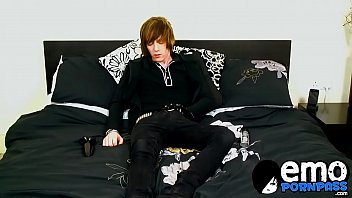 Preview 1 of Vinteg Mom - Sean plays with his eight inch cock and uses a butt plug