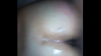 Preview 4 of Getting Finger On Bus - Cachando con mi mujer
