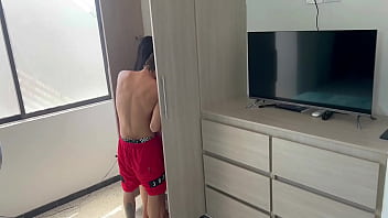 Preview 1 of Japan Fouck - Un buen polvo mientras mi hermanastra busca ropa en su armario.