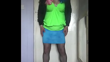 Preview 4 of Coleg Garlxxx - your pee is what i need