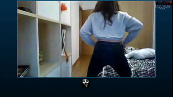 Preview 2 of Alien Busty - Dan&ccedil_ando Novinha na Web - Skype beaamelhor2