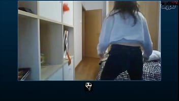 Preview 3 of Alien Busty - Dan&ccedil_ando Novinha na Web - Skype beaamelhor2