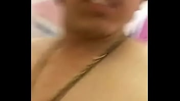 Preview 1 of Hubby Wife Romance - Novinho tocando punheta