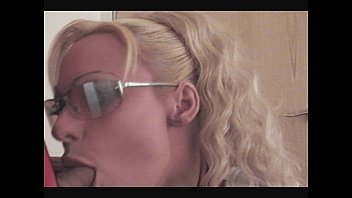 Preview 3 of Julia Boin Teacher Fuck Villien - Esta motoquera lo hace acabar dos veces