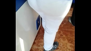 Preview 1 of Kareena Kapoor Pone Start Xxx - por fin grab&eacute_ este rico culito