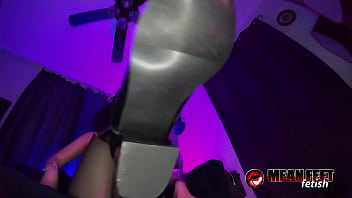 Preview 2 of Karinkapur Xxxxxx Bidiyo - Busty Dominatrix Cassandra Cain Wants You To Suck Her Toes