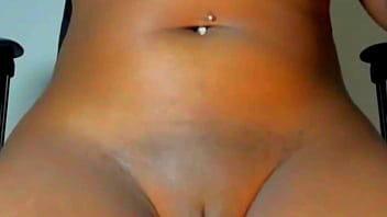 Preview 2 of Sister Pronktub - phat amateur pussy dripping wet