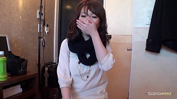 Preview 1 of Xxx Pron 2min Mp4 Download - To make it in the business Emiri Mizusawa lets him use her Asian fanny relentlessly