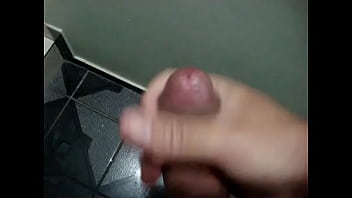 Preview 2 of Indain Sanelon - Batendo uma punheta em Brasilia DF BSB querendo comer mulher