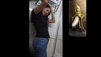 Preview 1 of Number Sexy Gril - Peruacute Secretariacutea en perrito   XVIDEOSCOM