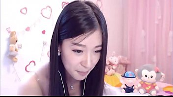 Preview 2 of German Online Amateur Dp Porn - Asian Beautiful Girl Free Webcam 3 &ndash_ 120Cams.com