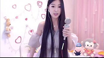 Preview 1 of German Online Amateur Dp Porn - Asian Beautiful Girl Free Webcam 3 &ndash_ 120Cams.com