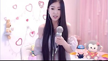 Preview 4 of German Online Amateur Dp Porn - Asian Beautiful Girl Free Webcam 3 &ndash_ 120Cams.com