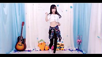 Preview 3 of Pale5 - Asian Beautiful Girl Free Webcam 2 &ndash_ 120Cams.com
