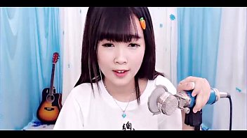 Preview 1 of Pale5 - Asian Beautiful Girl Free Webcam 2 &ndash_ 120Cams.com