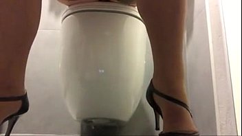 Preview 2 of Sister Sleep At Room - trim.B54871BD-BB38-403A-AD25-881C823314B4.MOV