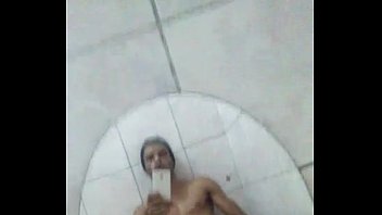 Preview 1 of Porno Tangier Ma - Danilo Urbano na punheta