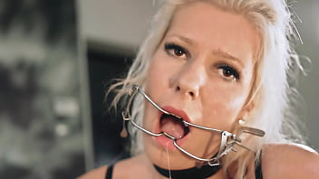 Preview 1 of Omar Rocco - Rough Puke deepthroat with huge plug in pussy