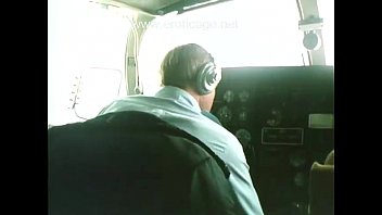 Preview 1 of Amateur Toilet Sex - Air-Sex (1980) Classic from 70&#039_s