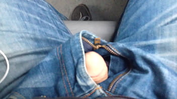 Preview 1 of Xtravagant Videos - Me saco el pito en el camion